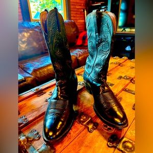 Lucchese Black Mens Smooth Calf Leather Cowboy Boots Size 11 D